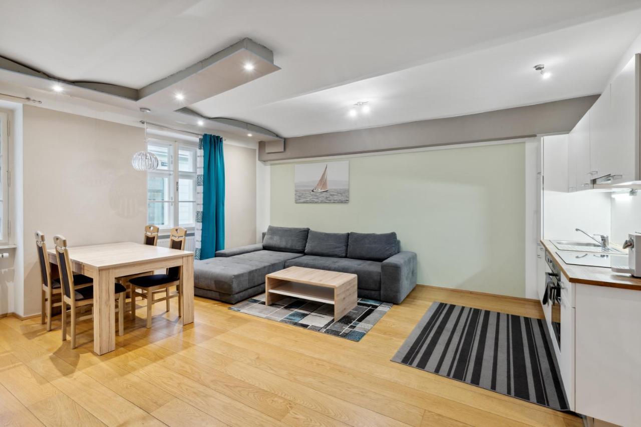 Florian'S Apartments In Mariahilf Виена Екстериор снимка