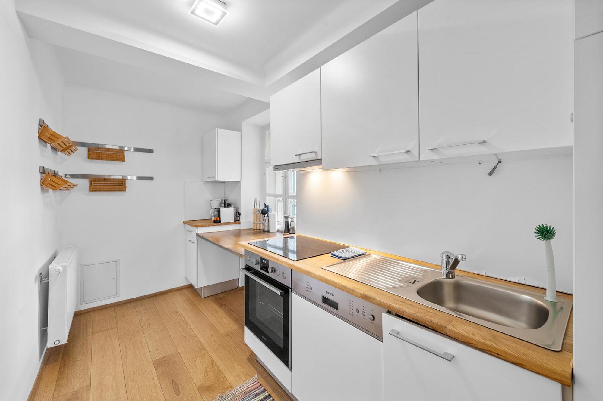 Florian'S Apartments In Mariahilf Виена Екстериор снимка